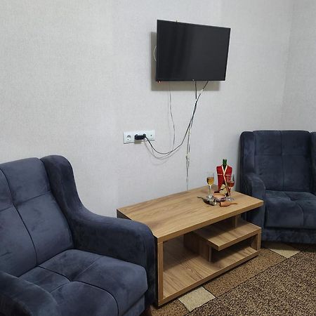 Nonaapartanent Tbilisi Buitenkant foto